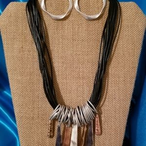 Necklace set with Earrings